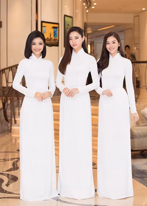 Top 3 Hoa hậu Thế giới Việt Nam 2019 cũng tham dự chương trình.