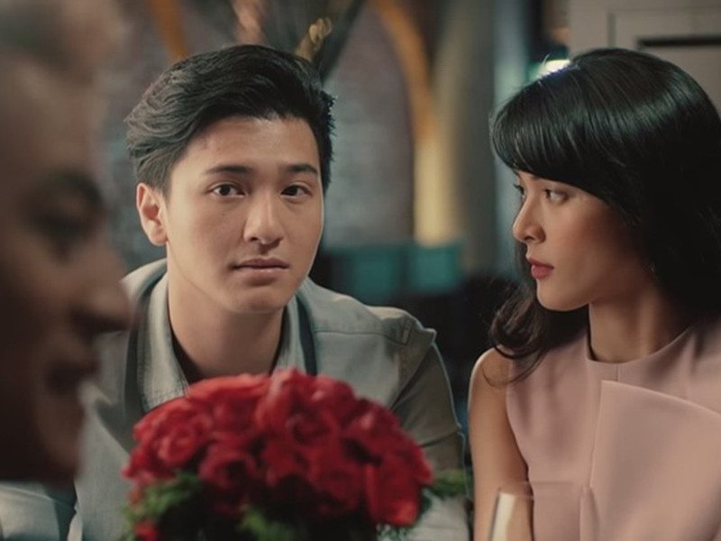 Hình ảnh Hạ Vi đóng cặp cùng Huỳnh Anh và Đăng Khôi trong MV ca nhạc "Nguyện làm tri kỷ". Ảnh: Zing