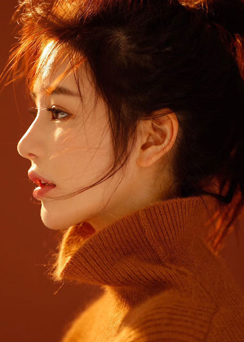 9X từng gây chú ý khi đóng cảnh khỏa thân trong "Trùm Hương Cảng 2".