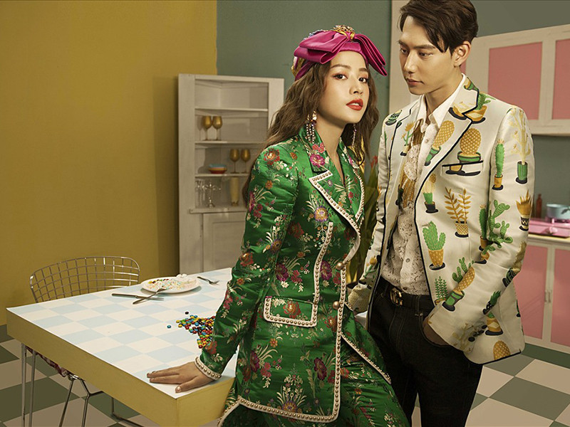 Sau nghi vấn tình cảm rạn nứt với Gil Lê, Chi Pu liên tục lộ bằng chứng hẹn hò bạn diễn người Hàn Quốc Jin Ju Hyung.