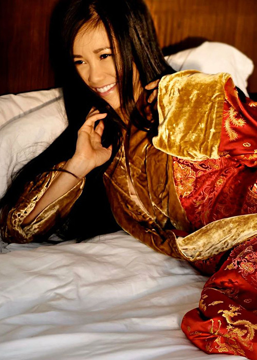 Sau 2 năm công khai ly hôn, Hồng Nhung được cho đã có bạn trai mới.