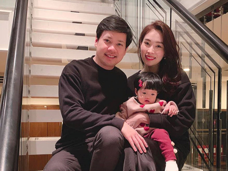 Thu Thảo thi thoảng khoe hình ảnh con gái cùng ông xã, không nói quá nhiều về hôn nhân.