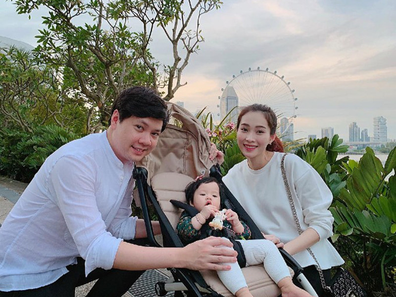 Hạnh phúc thêm viên mãn khi Đặng Thu Thảo sinh con gái đầu lòng vào năm 2018.
