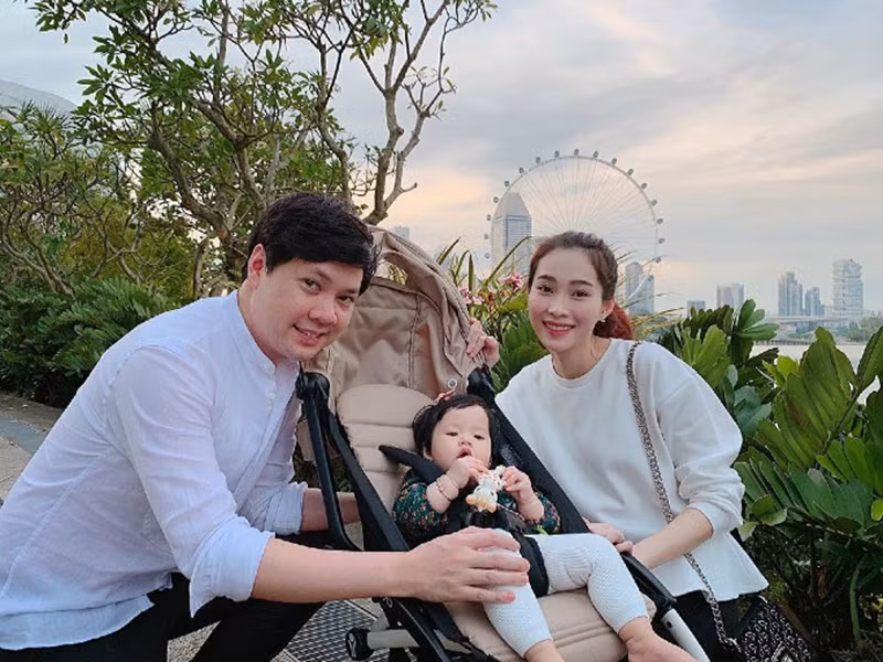 Hạnh phúc thêm viên mãn khi Đặng Thu Thảo sinh con gái đầu lòng vào năm 2018.