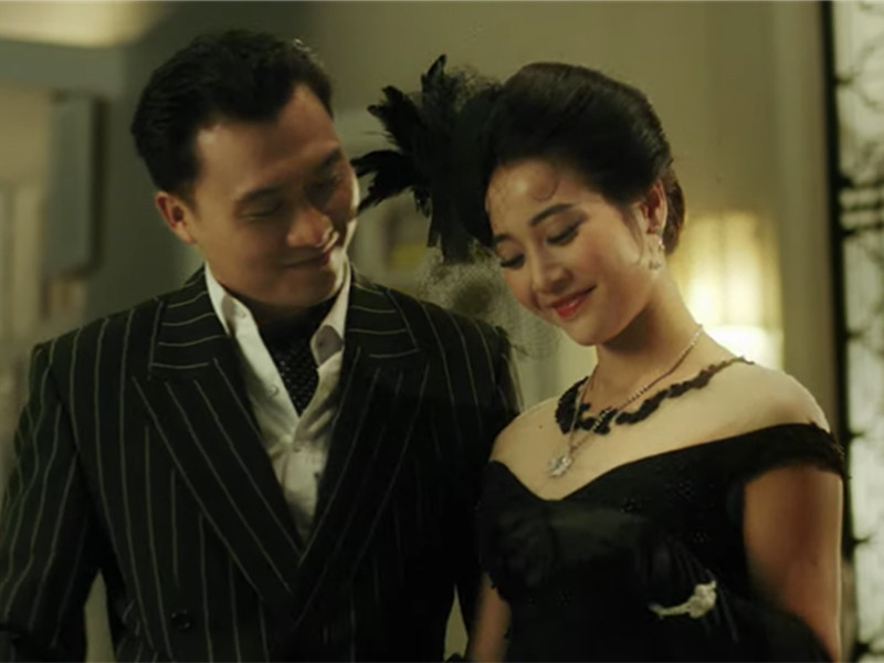 MV "Không thể cùng nhau suốt kiếp" của Hòa Minzy có sự tham gia diễn xuất của Karen Nguyễn.