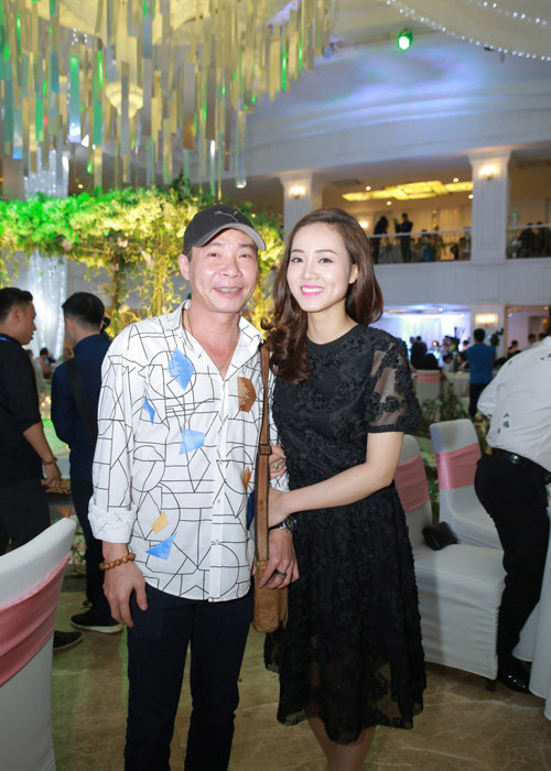 Chia sẻ trên một tờ báo, Ngọc Hà cho biết nhìn bề ngoài Công Lý trông xù xì, thô ráp nhưng anh là người có trái tim ấm áp và quan tâm tới bạn gái theo kiểu bất ngờ.