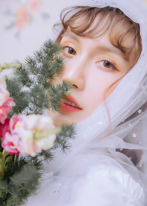 Gần đây, nữ ca sĩ thông báo đổi tên thành Tô Ngọc Bảo Linh.