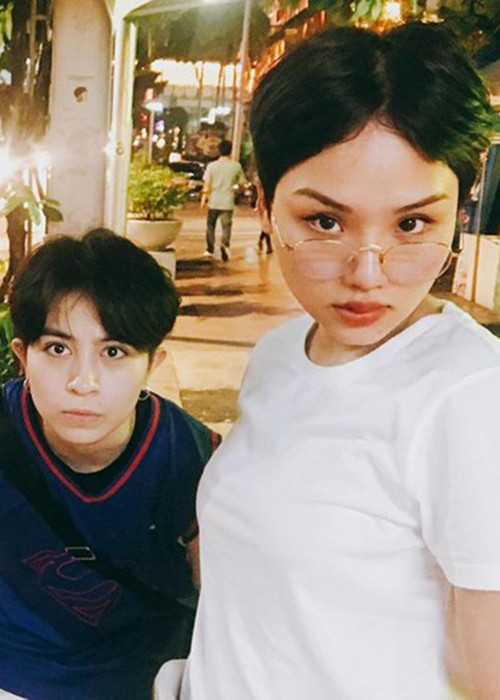 Ngoài Chi Pu, Gil Lê còn vướng tin đồn tình cảm với Miu Lê. Nguyên nhân khiến Gil Lê và Miu Lê bị nghi hẹn hò xuất phát từ ảnh chụp chung trong chuyến du lịch Thái Lan và nhiều hành động thân thiết trên mức bạn bè của cả hai. Ảnh: Vietnamnet