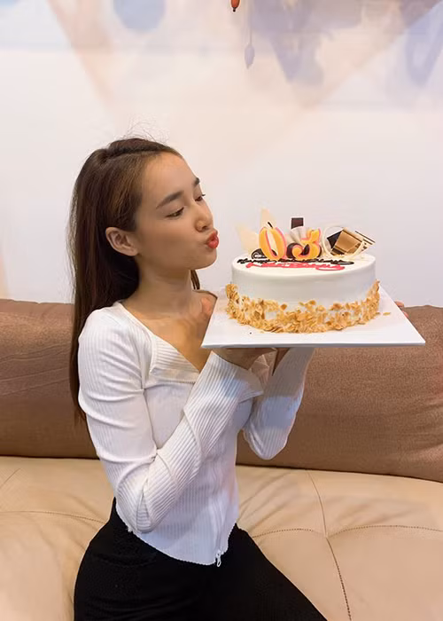 Ở tuổi 30, nữ diễn viên phim "Tuổi thanh xuân" có cuộc sống đáng ghen tỵ.