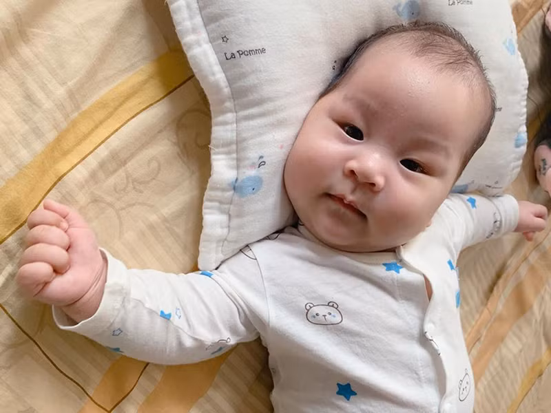 Ngọc Hương chia sẻ, bé Goku luôn dậy sớm nhất nhà.