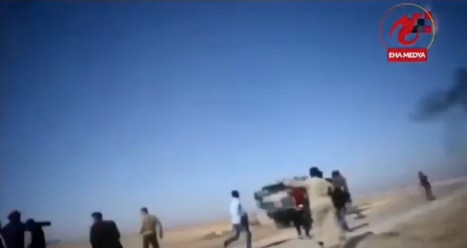 Sự phàn nàn chủ yếu liên quan đến địa điểm bị quân đội Thổ Nhĩ Kỳ và đồng minh chiếm đóng, khi lực lượng này công khai tấn công các vị trí của người Kurd tại Syria vào hôm 28-4 bằng cả pháo binh và máy bay không người lái.