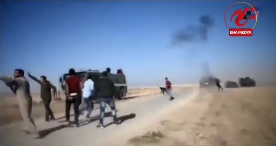 "Nga đã không làm rõ lập trường của mình đối với Thổ Nhĩ Kỳ và vi phạm những lời hứa mà trước kia họ từng đưa ra", đại diện lực lượng vũ trang người Kurd cho biết.