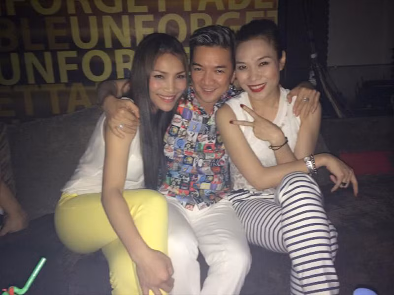 Trong showbiz Việt, ngoài Đàm Vĩnh Hưng, Hồng Ngọc còn có tình bạn đẹp với Mỹ Tâm.