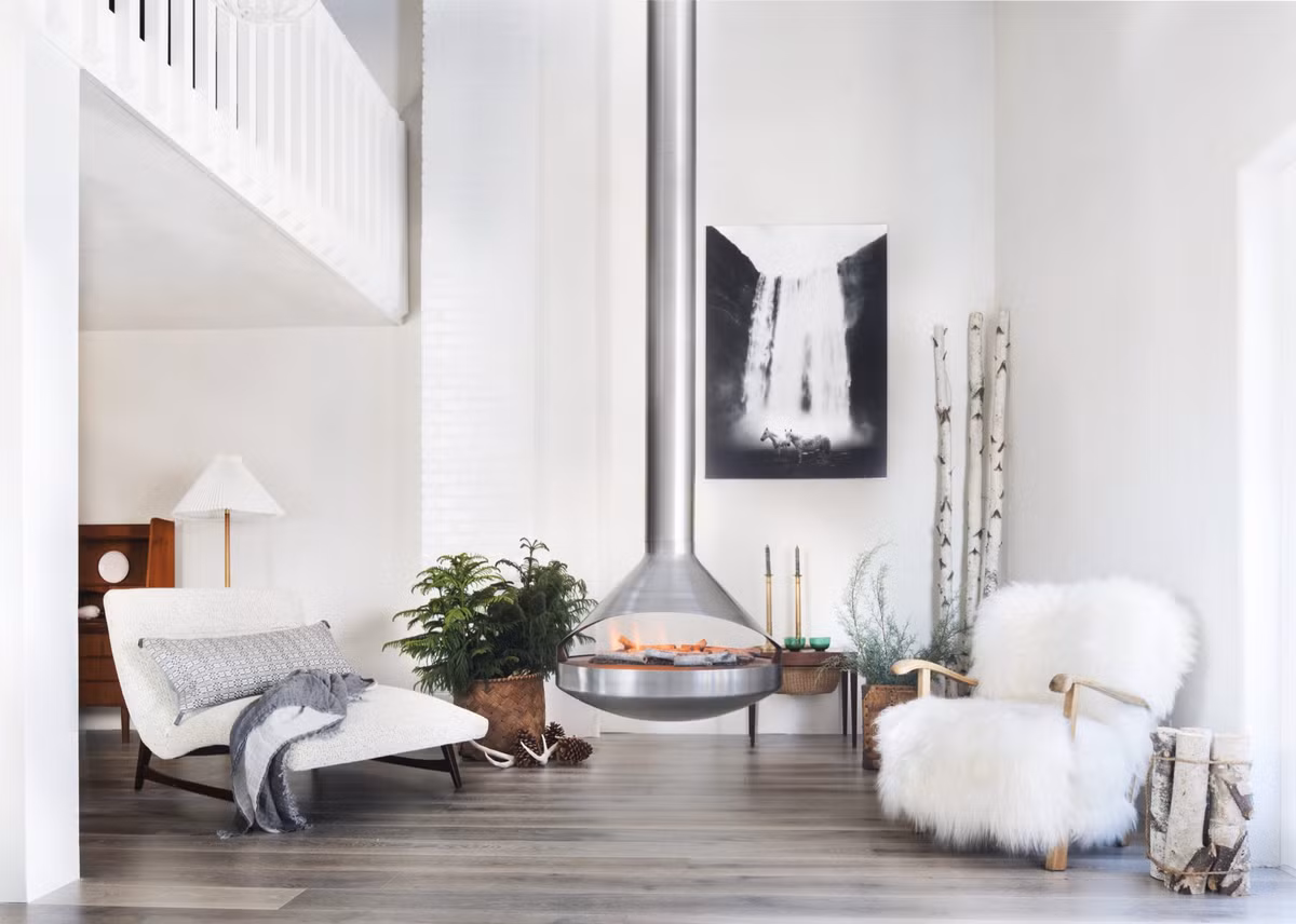 Người dùng luôn cảm nhận được vẻ đẹp thanh lịch, không khí thoải mái, dễ chịu bên trong căn phòng khách đương đại.