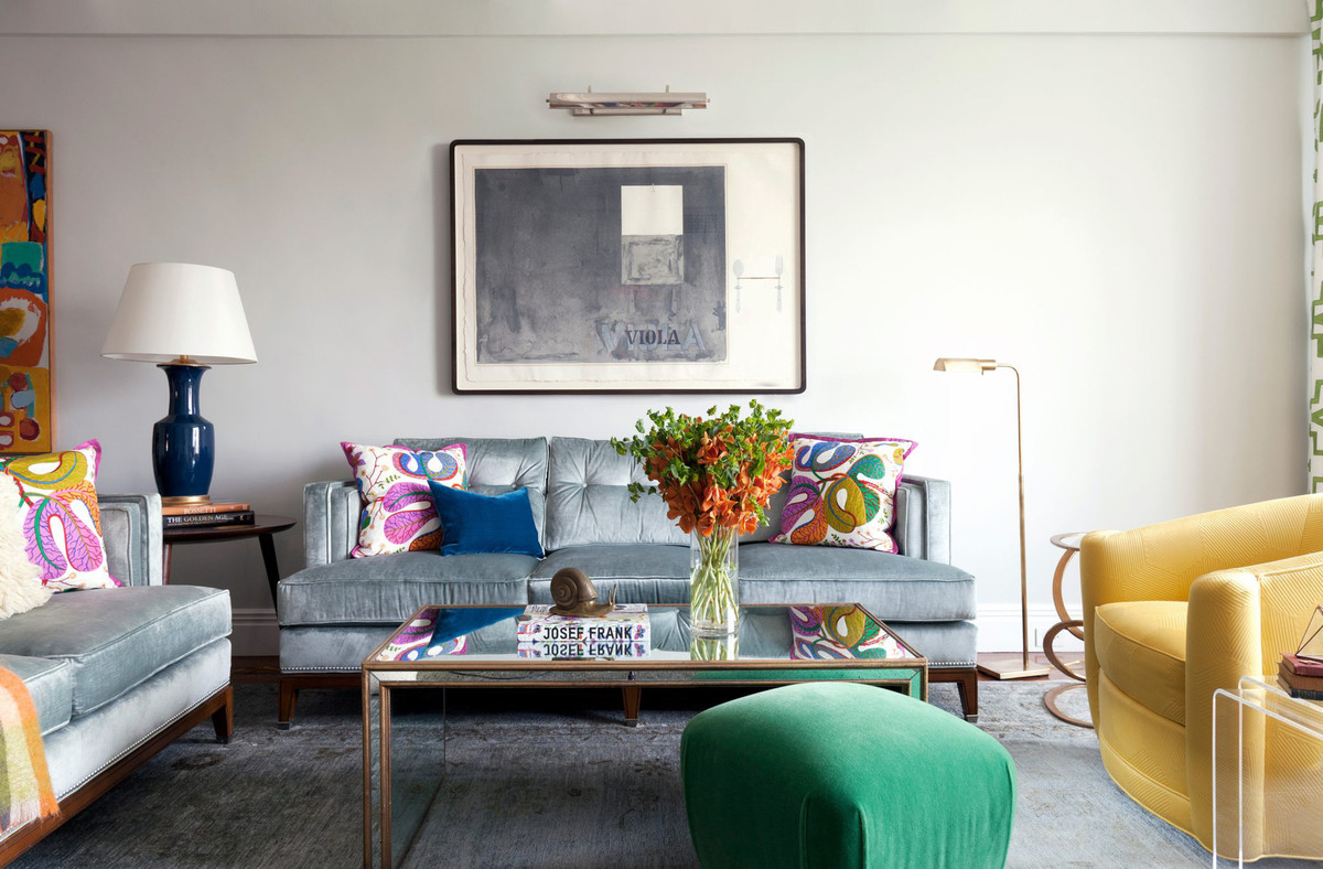 Trên nền gam màu chủ đạo trung tính,việc tạo điểm nhấn bằng những gam màu tươi sáng mang lại hiệu quả thẩm mỹ rõ rệt.