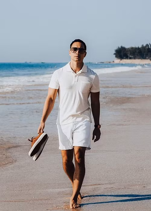 Hà Hồ từng cho biết, cô và Kim Lý đã tự chủ về vấn đề tiền bạc. Mỗi người đều có công việc riêng nên không bị áp lực về kinh tế.