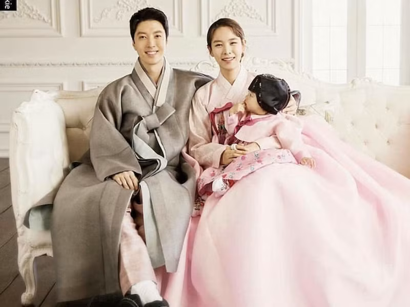 Vợ chồng tài tử "Chuyện tình Paris" có được niềm vui to lớn là thiên thần nhỏ đáng yêu.