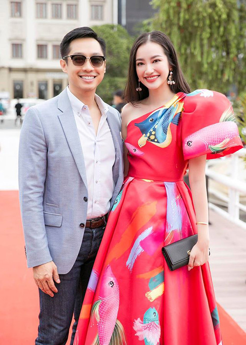 Trúc Diễm chia sẻ bí quyết để giữ lửa trong hôn nhân không nằm ngoài câu nói: ''Con đường ngắn nhất để đi đến trái tim người đàn ông là thông qua dạ dày''. Khi rảnh rỗi, cô sẽ vào bếp nấu ăn cho ông xã.