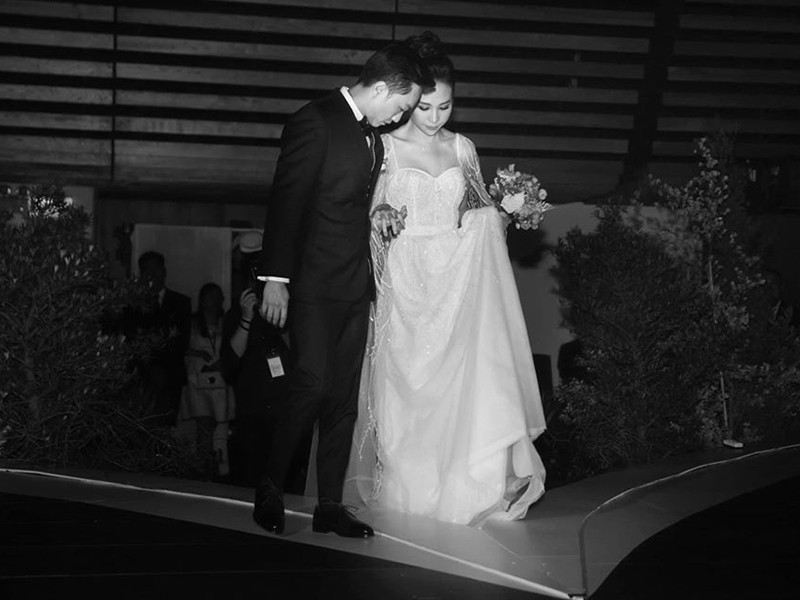 Cường Đô la đã tận hưởng những giây phút bình yên kể từ khi yêu Đàm Thu Trang. Trước đây, cuộc hôn nhân của anh với Hồ Ngọc Hà cũng như cuộc tình với Hạ Vi đầy ồn ào.