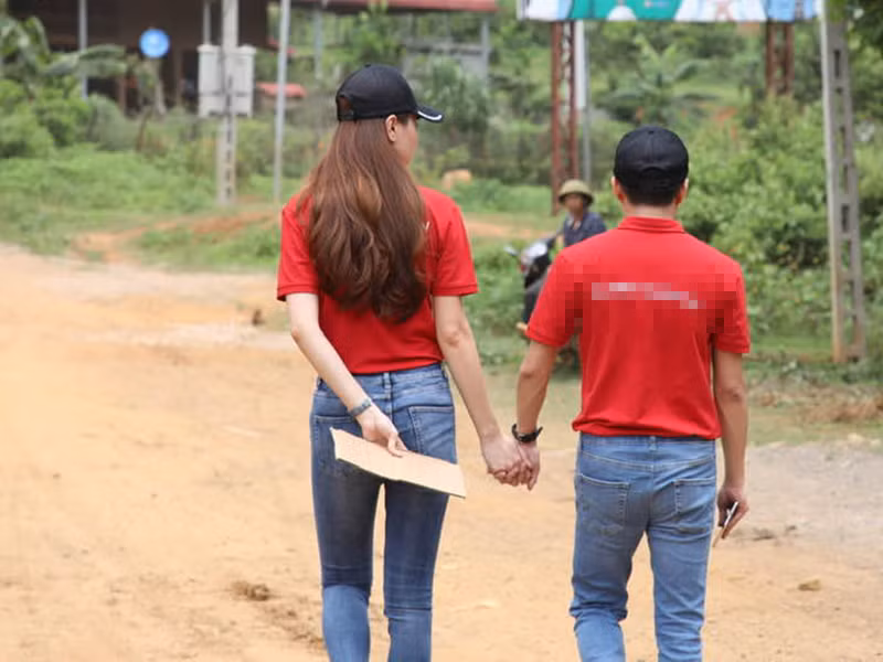 Biết bao lời ngôn tình lẫn hành động lãng mạn Cường Đô la dành cho Đàm Thu Trang từ khi cả hai gắn bó.