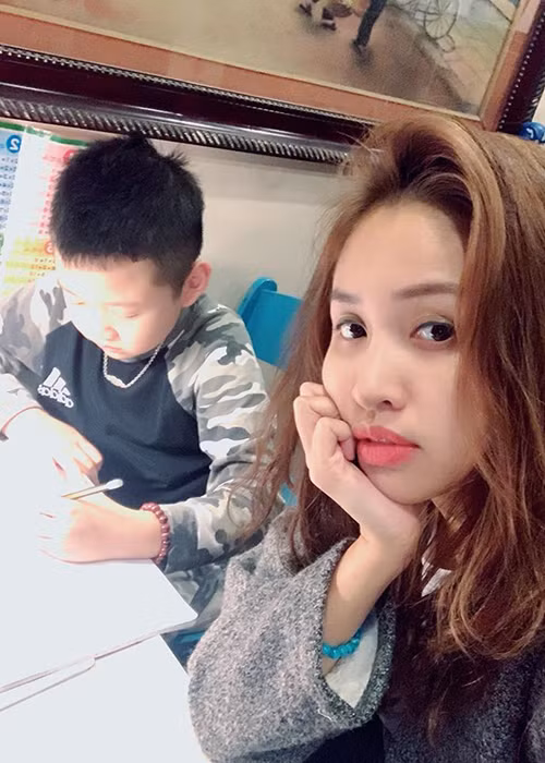 Bé Bin cũng từng nói với mẹ rằng sau này lấy vợ, sẽ rất yêu thương vợ con và sẽ chọn người vợ tốt để cho mẹ không khổ.