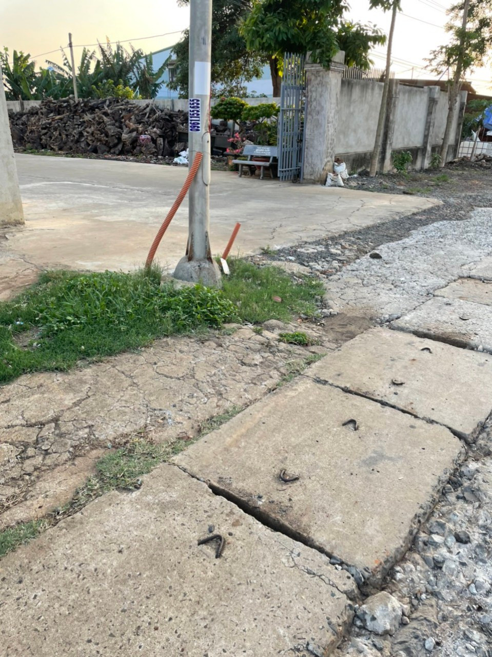 Huyen Krong Pac - Dak Lak: Nhung bong den chua 1 lan phat sang?-Hinh-4