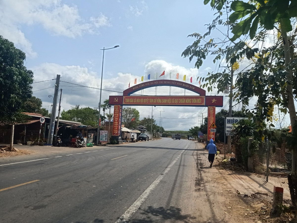 Diem danh nhung goi thau “mot minh mot ngua” cua Tin Nghia Xuyen Moc-Hinh-5