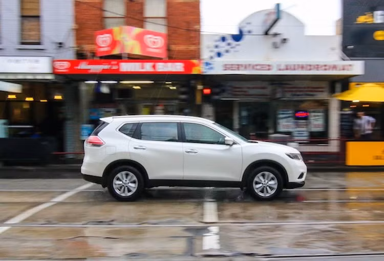 Ngoài ra, các phiên bản cao cấp hơn của X-Trail sẽ sở hữu động cơ 2.5l với công suất 171 mã lực và mô-men xoắn cực đại 233 Nm.