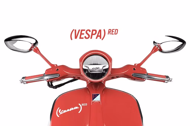 Trong những năm qua, đã từng có nhiều phiên bản đặc biệt của dòng Piaggio Vespa 946 được tung ra thị trường như Emporio Armani hay Bellissima, tuy nhiên có lẽ phiên bản 946 (Vespa) Red năm nay sẽ có ý nghĩa đặc biệt hơn khi góp phần vào cuộc chiến chống lại căn bệnh thế kỷ AIDS của nhân loại.