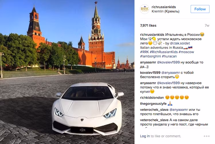 Mặc dù hiện tại kinh tế của Nga đang gặp khó khăn, tuy nhiên nếu chỉ dạo một vòng trên Rich Russian Kids, sự thật này bị che lấp bởi những hình ảnh về các buổi tiệc tùng xa hoa, những món "hàng hiệu" đắt tiền, siêu xe đẳng cấp và các "xa xỉ phẩm" khác được nhiều "công tử, tiểu thư" từ khắp nước Nga cập nhật hàng ngày.