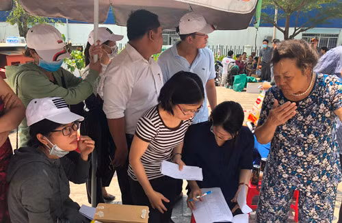 Am anh tro ve can ho sau vu chay chung cu Carina Plaza-Hinh-2