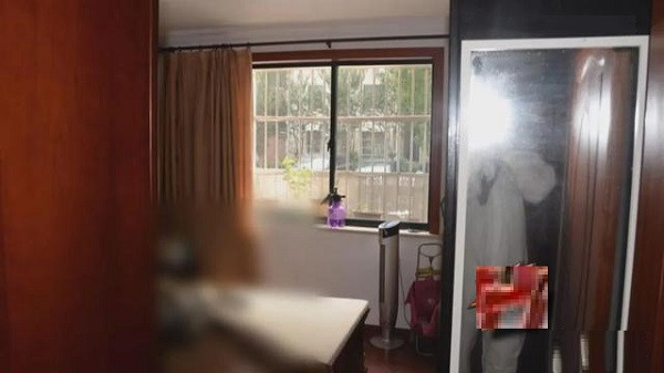 Song cung thi the cha ruot, loi khai cua con trai gay phan no