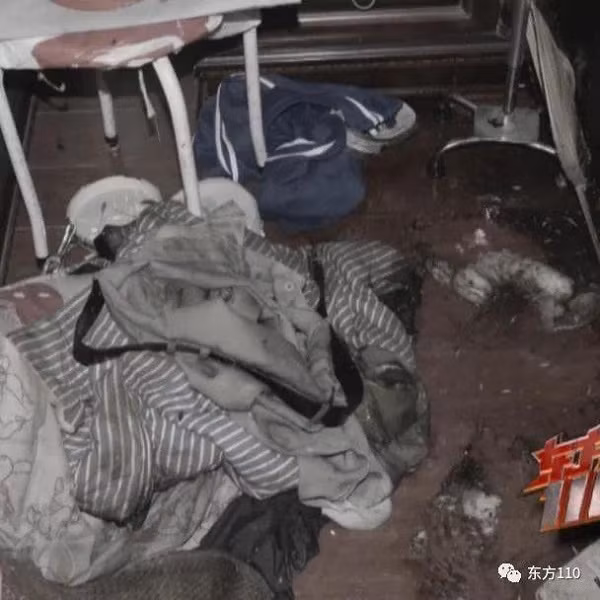 Song cung thi the cha ruot, loi khai cua con trai gay phan no-Hinh-2