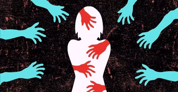 Bang hoang nu sinh bi giao vien, hieu truong xam hai suot mot nam