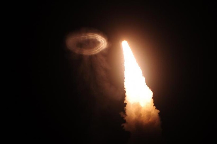 Với lượng nổ tối đa của mỗi đầu đạn hạt nhân có thể lên tới 500 kiloton (tương đương 500.000 tấn TNT), sai số mục tiêu rất thấp khoảng trên dưới 100m, cùng với tốc độ cực nhanh, siên tên lửa Minuteman III thực sự là “cơn ác mộng” cho bất kỳ đối thủ nào khi nó có thể xuyên thủng bất kỳ hàng phòng thủ nào trên thế giới.