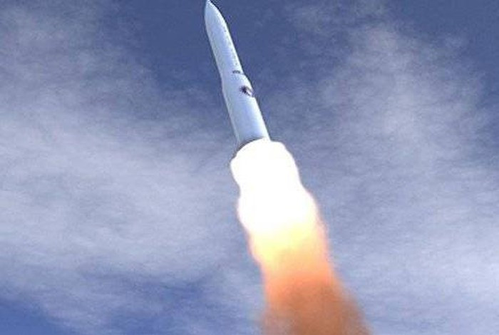 Theo những thông tin được công khai, Minuteman III là loại tên lửa liên lục địa (ICBM), áp dụng mô hình phóng đa đầu đạn phân hướng, đa phương thức dẫn đường, có thể mang nhiều đầu đạn hạt nhân, do hãng Boeing của Mỹ sản xuất.