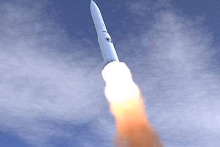 Theo những thông tin được công khai, Minuteman III là loại tên lửa liên lục địa (ICBM), áp dụng mô hình phóng đa đầu đạn phân hướng, đa phương thức dẫn đường, có thể mang nhiều đầu đạn hạt nhân, do hãng Boeing của Mỹ sản xuất.