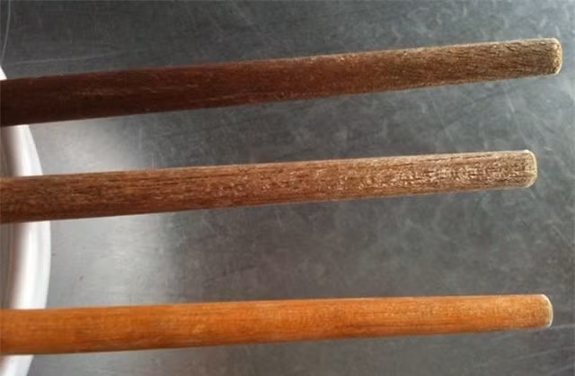 Thay dua co dau hieu nay thi phai vut ngay keo cang an cang doc