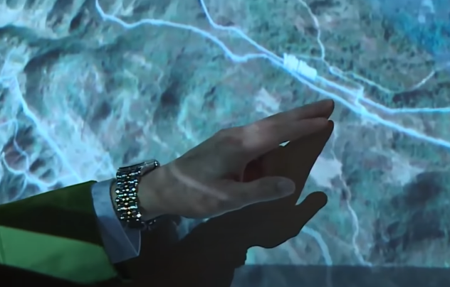 Tiếp tục động viên các bị hại cố gắng nhớ lại quá trình bị lừa bán sang Trung Quốc thì nhiều bị hại lại cung cấp được thông tin trùng khớp nhau đó là họ đều bị đưa qua mốc biên giới 456 mốc này nằm ở địa phận thôn Mỏ Phà, xã Thiện Phùng, huyện Mèo Vạc.