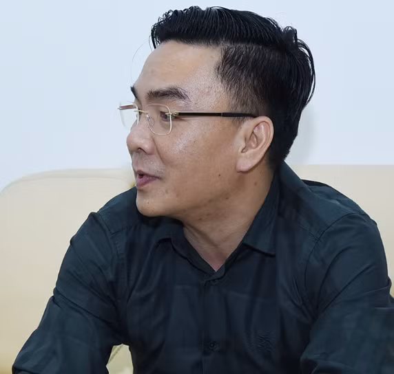 Ông Nguyễn Lương Tâm từng giữ các chức vụ: Giám đốc Trung tâm Kiểm soát bệnh tật Hà Tĩnh, Phó Giám đốc Sở Y tế Hà Tĩnh. 