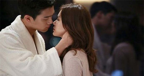 Do tuoi dan ong 100% deu de ngoai tinh