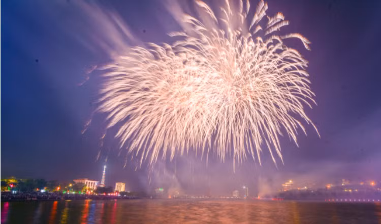 Theo kế hoạch, chương trình pháo hoa chào mừng lễ hội đền Hùng 2022 gồm 2 phần, phần đầu tiên bắn tầm thấp trong khoảng 2 phút để khai mạc và trọng điểm là màn pháo hoa tầm cao. 