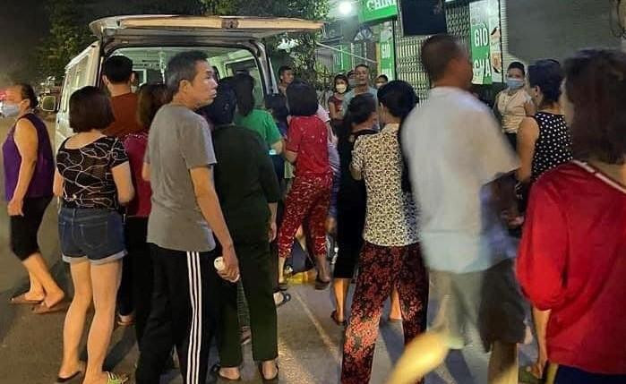 Trước nhiều thông tin trên mạng xã hội về nguyên nhân vụ án, mối quan hệ giữa nạn nhân và nghi phạm, Công an tỉnh Bắc Giang cho hay các thông tin này chưa được kiểm chứng, gây hoang mang dư luận và đề nghị người dân không chia sẻ, lan truyền nội dung trên. 