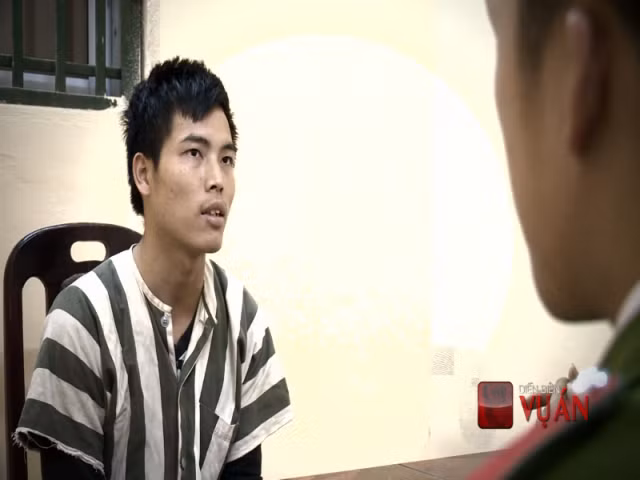 Đối tượng Thành tại cơ quan công an.