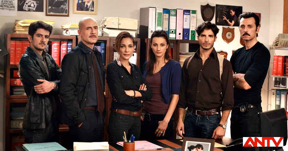 Đội đặc nhiệm chống mafia của cảnh sát Italia.