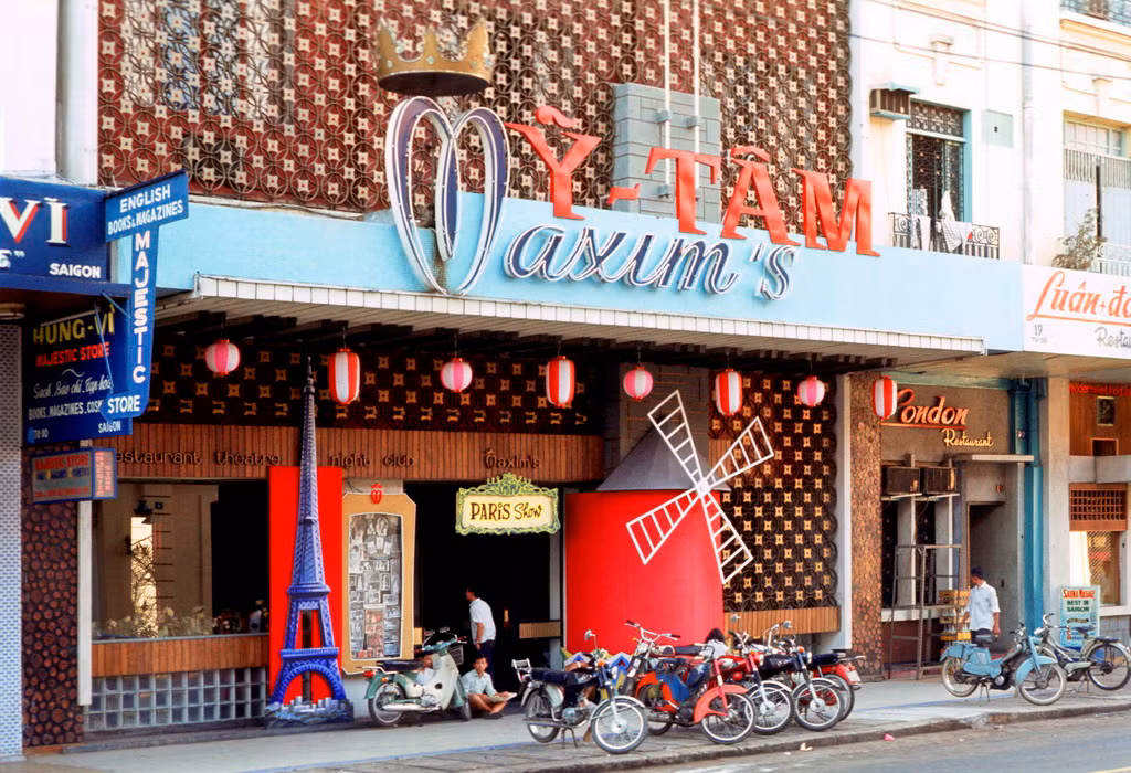 Vũ trường Maxim trên đường Tự Do (Đồng Khởi).
