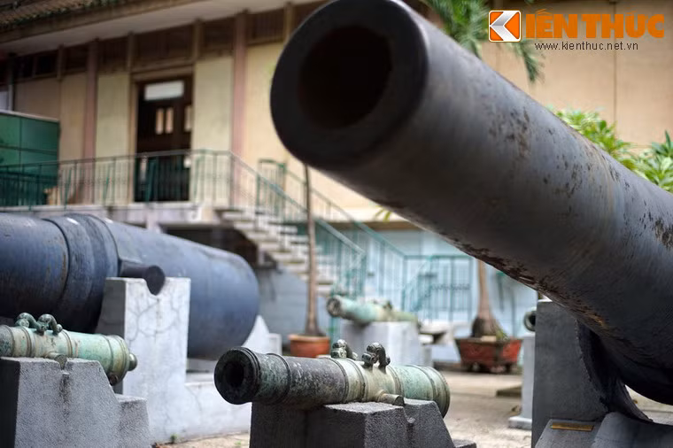 Về cơ bản, những người thợ kim khí Việt Nam thế kỷ 19 không có đủ khả năng đúc được những mẫu súng lớn tương đương với quân Pháp.