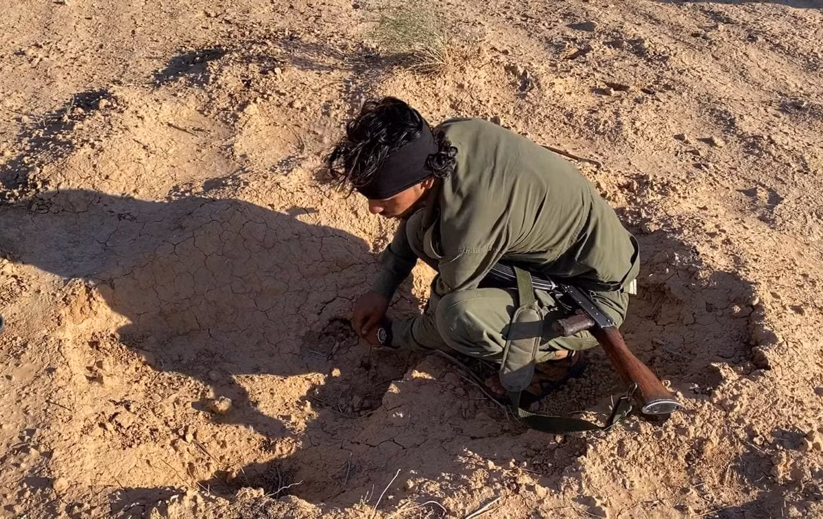 Mặc dù hứng chịu tổn thất nặng nề trong chiến dịch của Quân đội Syria, nhóm khủng bố IS vẫn tiếp tục hoành hành ở miền trung.