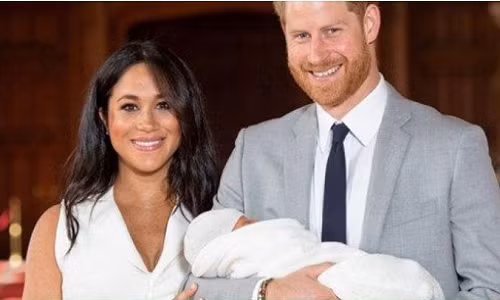 Vo chong Hoang tu Harry dat 