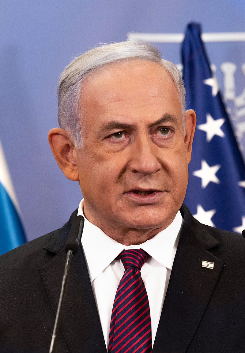 Sau khi hết một nhiệm kỳ, Netanyahu và đảng Likud thất bại trong cuộc bầu cử năm 1999, và ông quyết định từ giã chính trường. Ảnh: Reuters.